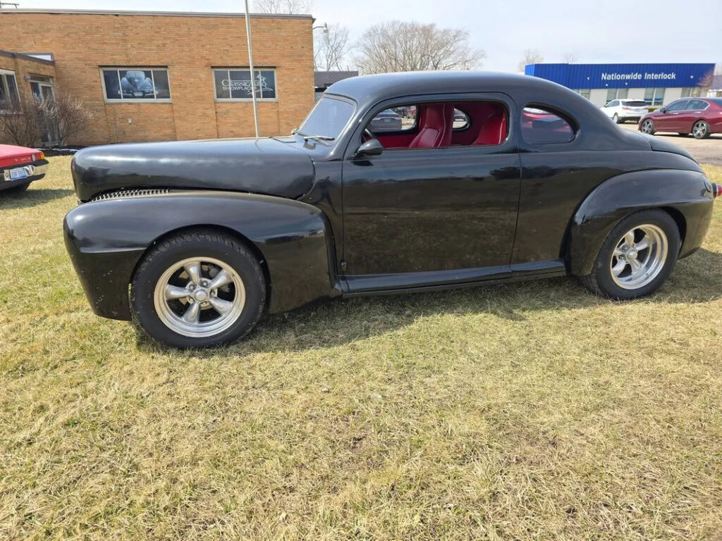 1947 Ford Coupe