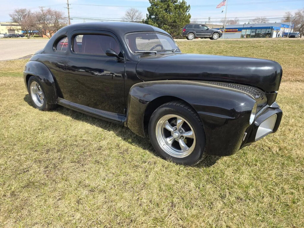 1947 Ford Coupe