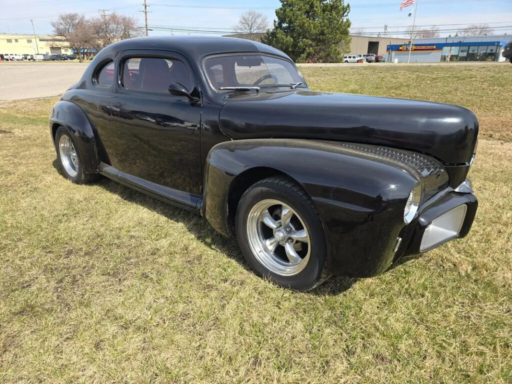 1947 Ford Coupe