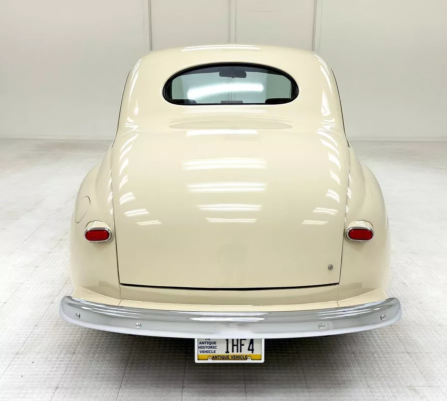 1948 Ford Super Deluxe Coupe