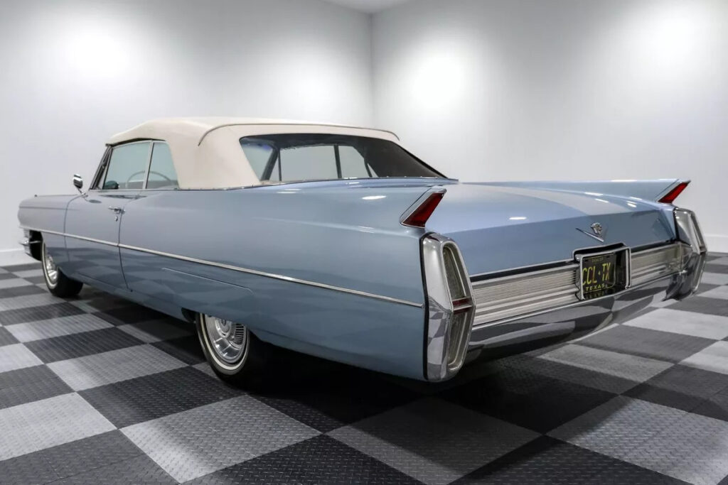 1964 Cadillac Series 62