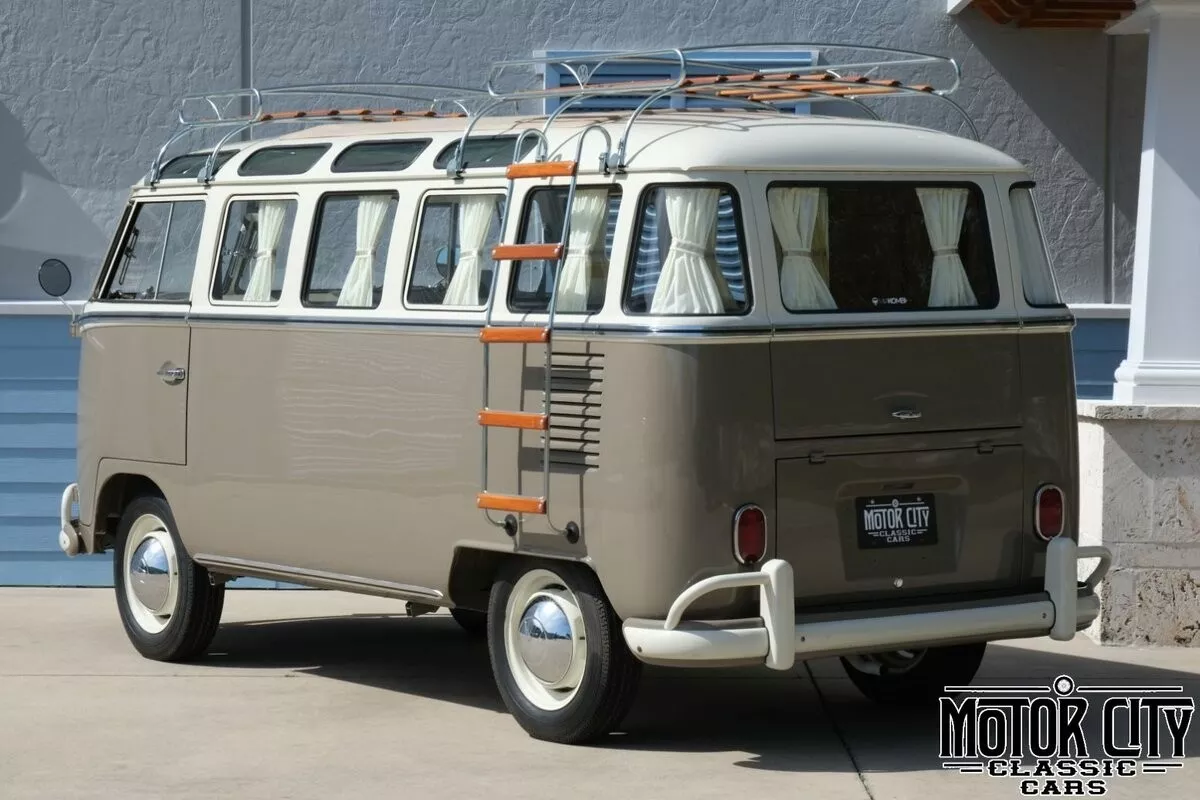 1965 Volkswagen Microbus Camper