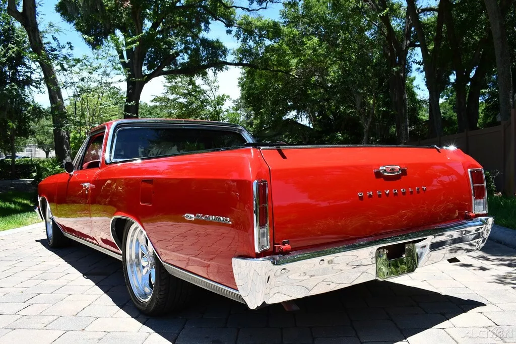 1966 Chevrolet El Camino 350ci V8 Vintage A/C Retro Radio