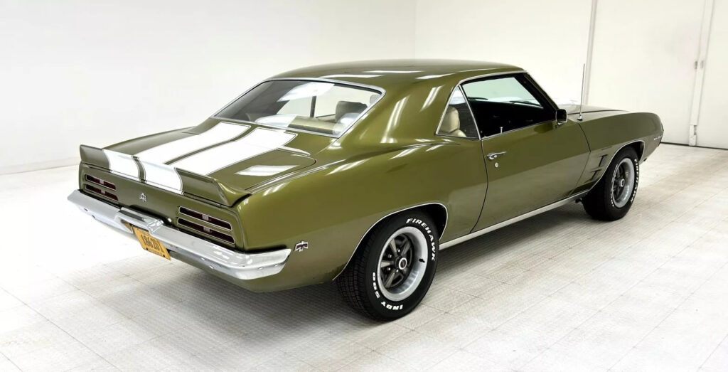 1969 Pontiac Firebird Hardtop