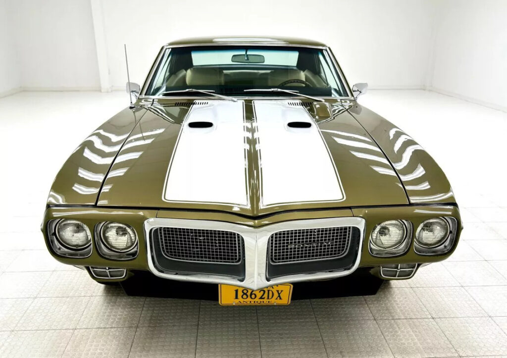 1969 Pontiac Firebird Hardtop