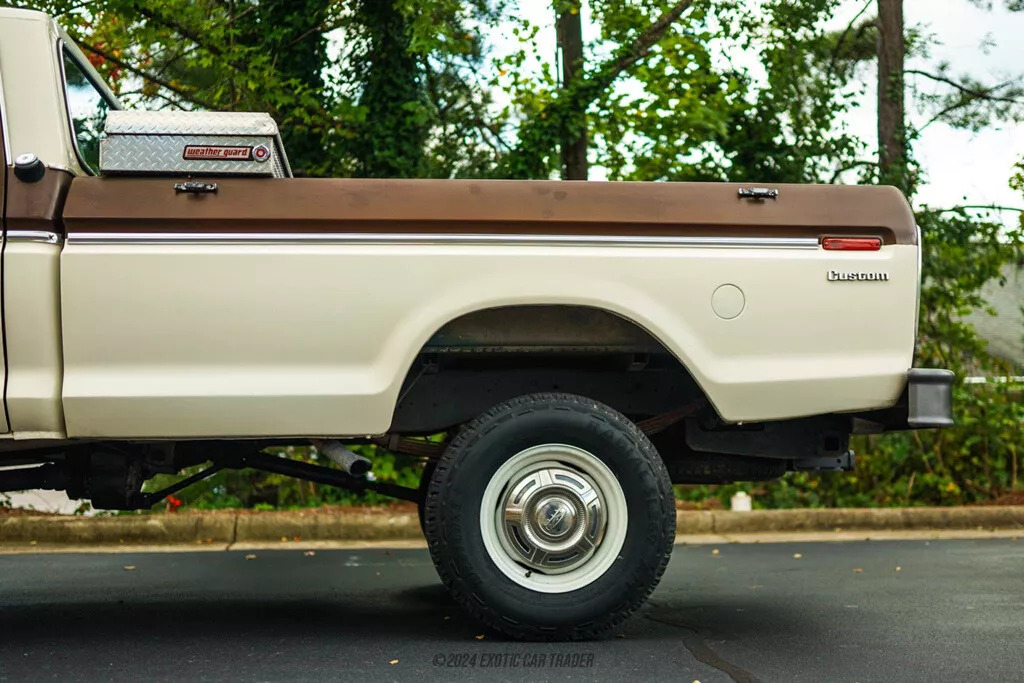 1975 Ford F-250 Highboy