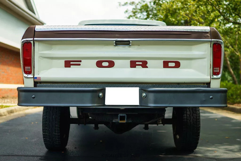 1975 Ford F-250 Highboy