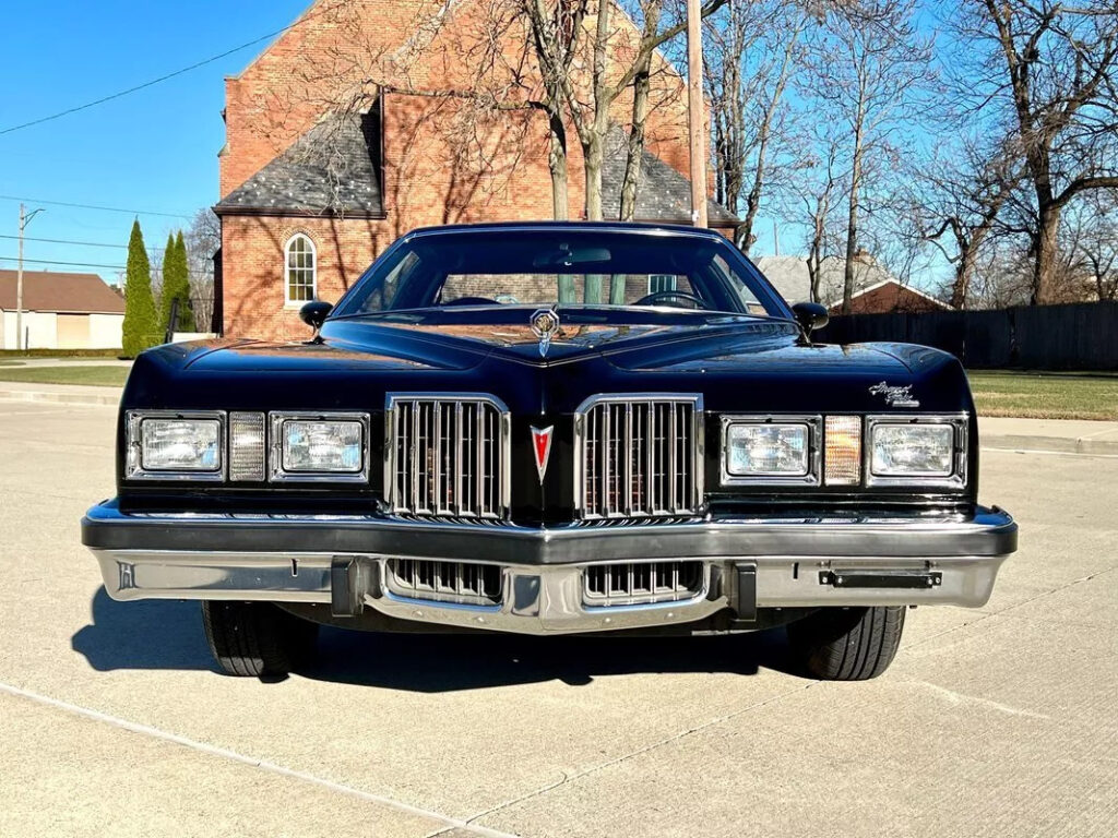 1977 Pontiac Grand Prix SJ