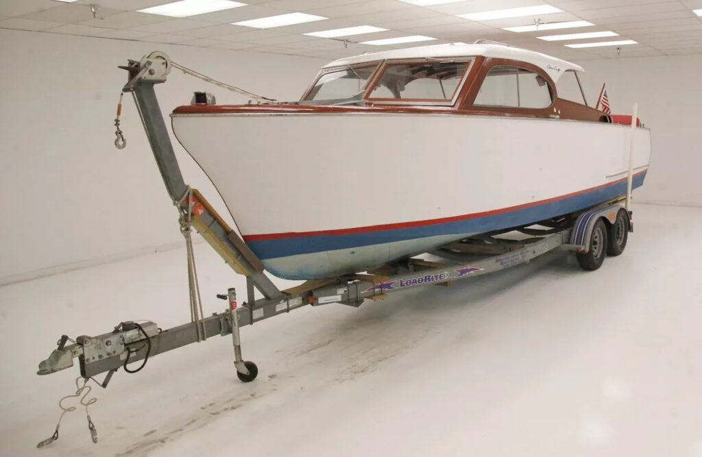 1955 Chris Craft Cruiser 26 Foot 327Q