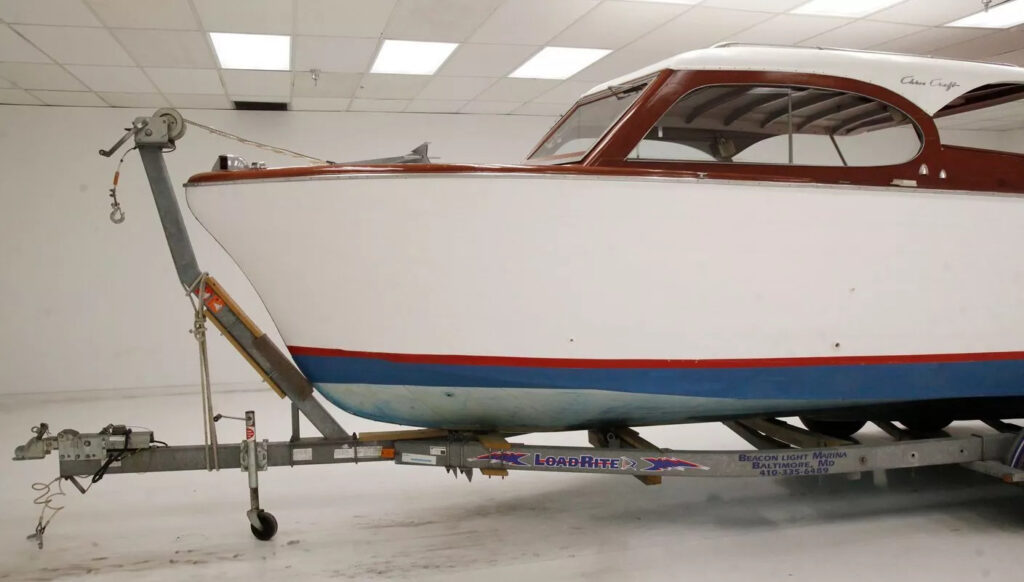 1955 Chris Craft Cruiser 26 Foot 327Q