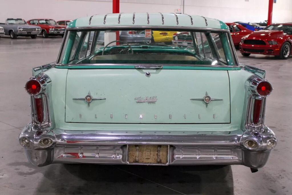 1958 Oldsmobile Eighty-Eight Fiesta Station Wagon