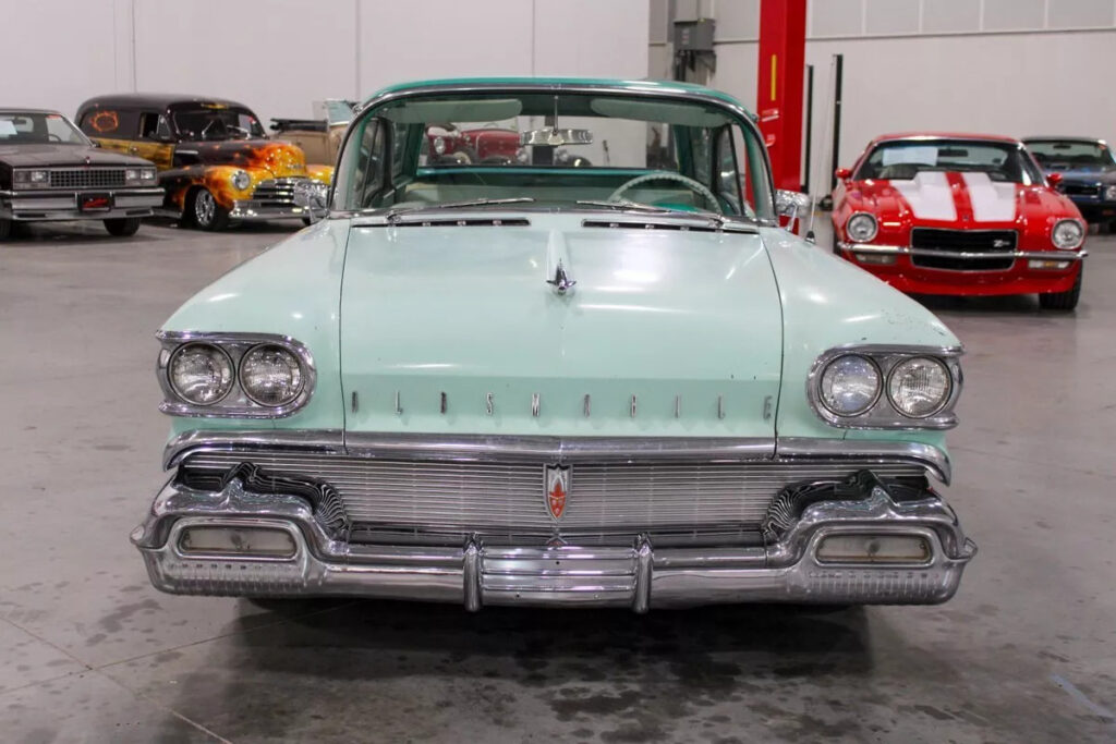 1958 Oldsmobile Eighty-Eight Fiesta Station Wagon