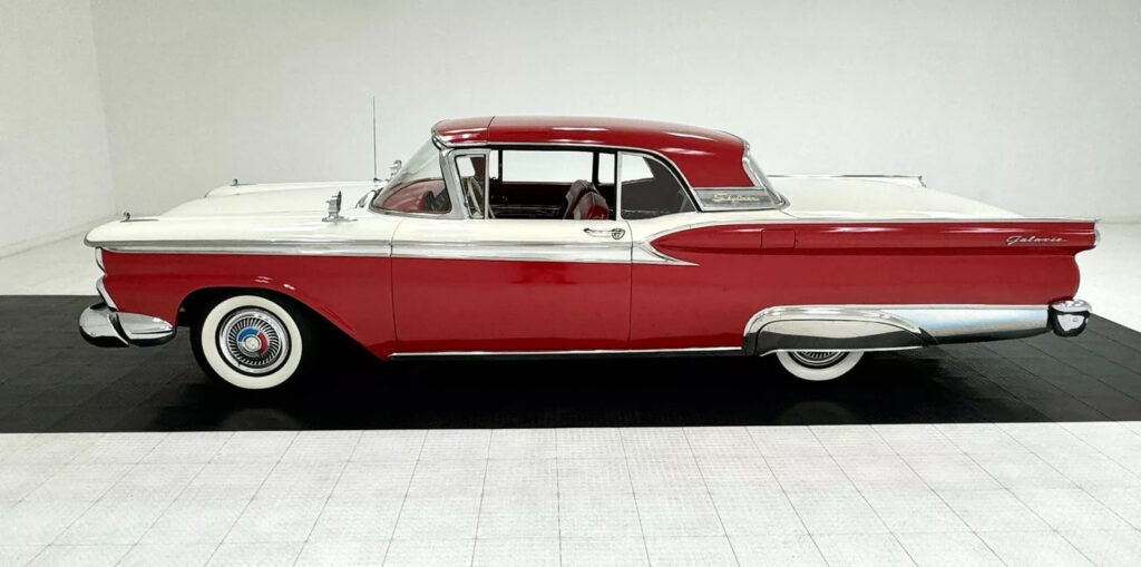 1959 Ford Galaxie Skyliner