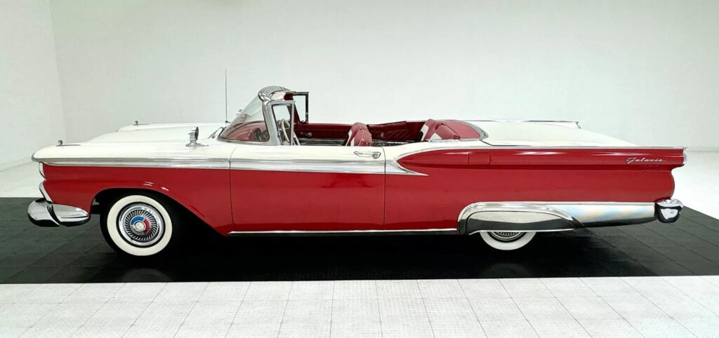 1959 Ford Galaxie Skyliner