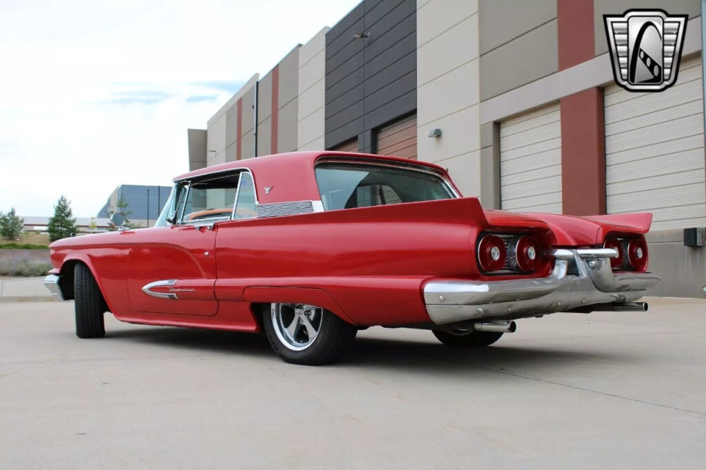 1959 Ford Thunderbird