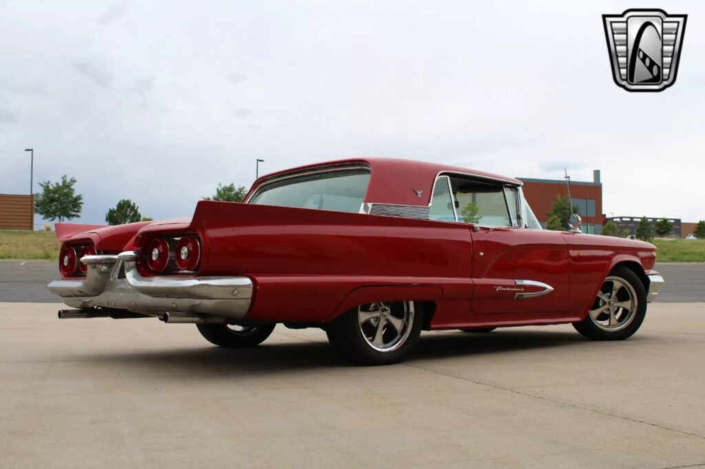 1959 Ford Thunderbird