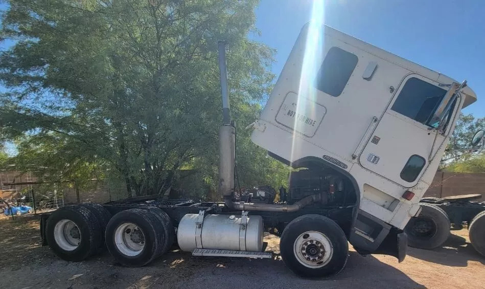 1993 Freightliner FLA Cabover