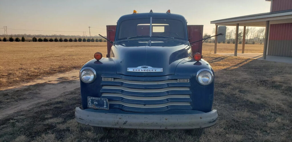 1951 Chevrolet Pickups