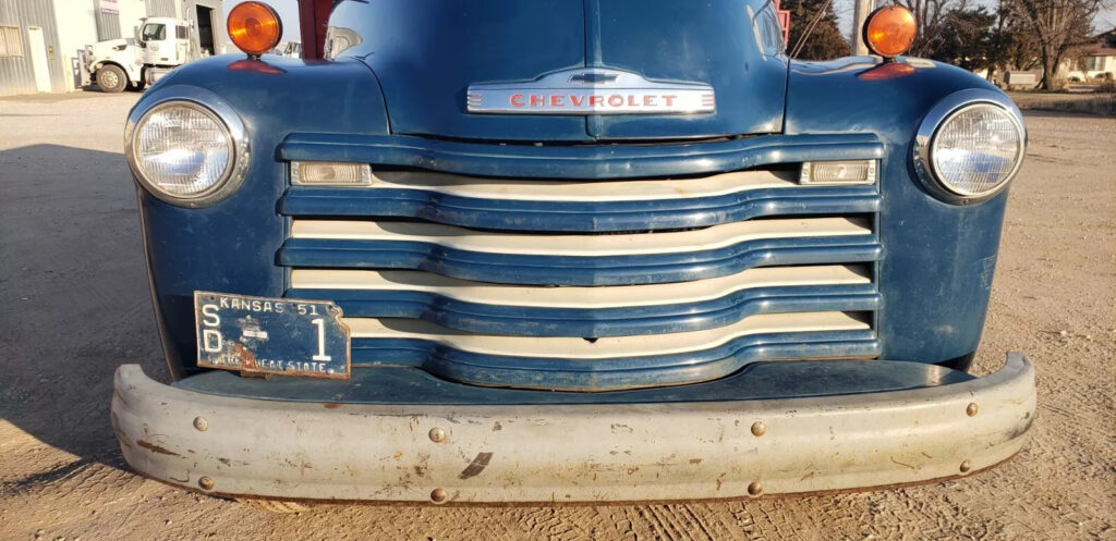 1951 Chevrolet Pickups