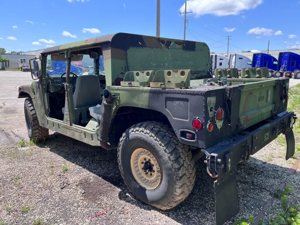 2005 Am General Humvee M1097a2, 7300miles, 4speed