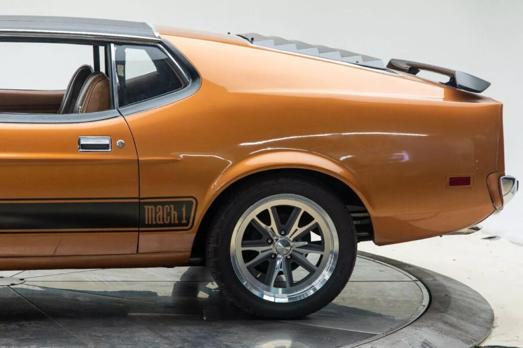 1973 Ford Mustang Mach 1