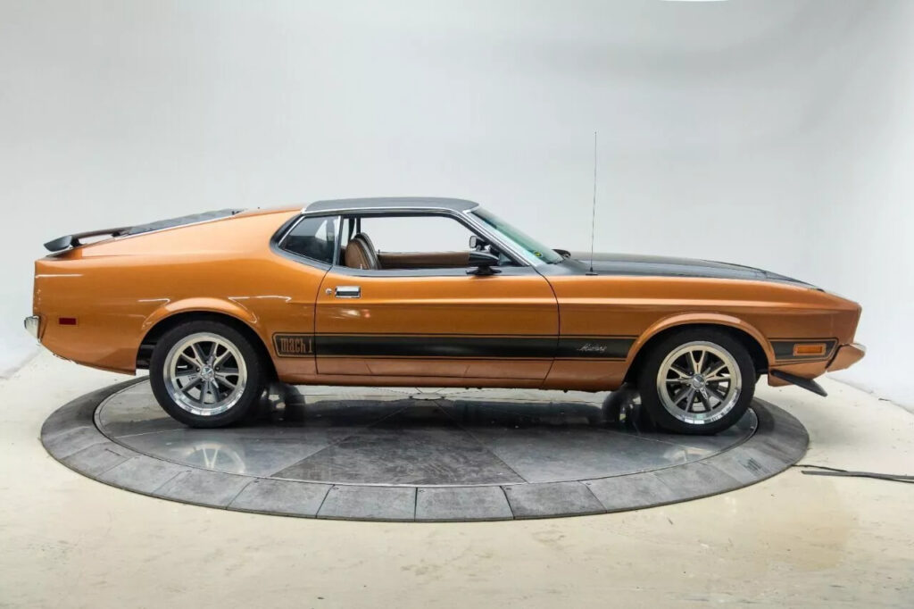 1973 Ford Mustang Mach 1