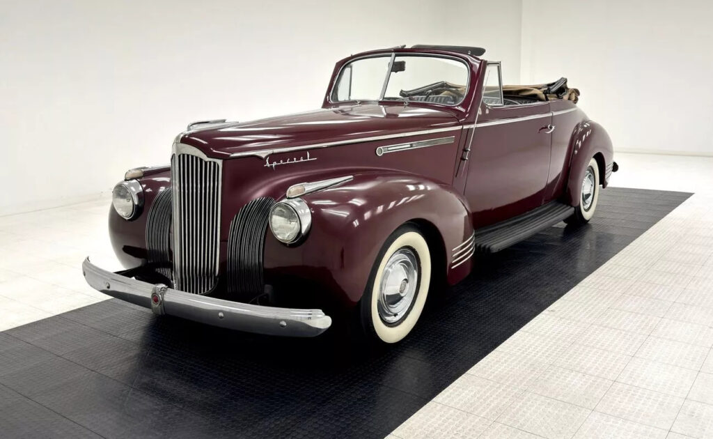 1941 Packard 120 Series 1901 Convertible Coupe