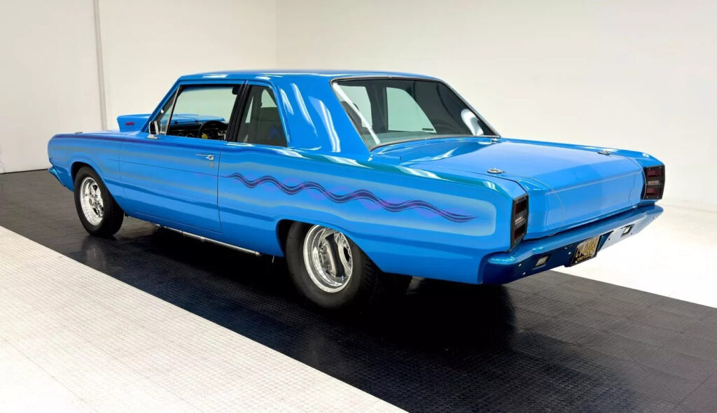 1967 Dodge Dart 2 Door Sedan