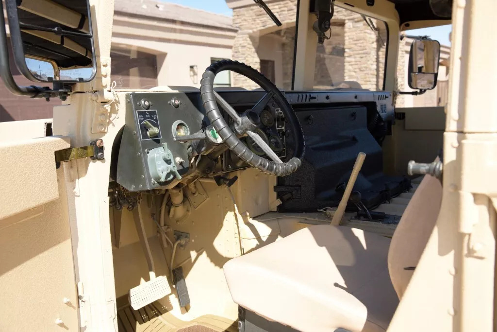 1990 Humvee