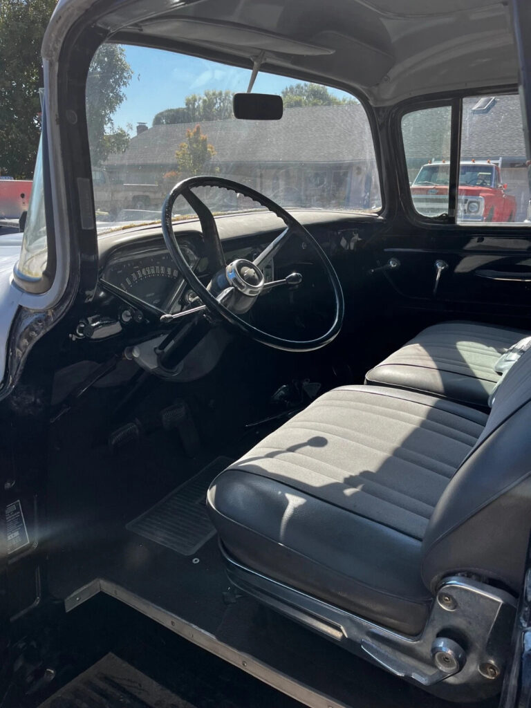 1957 Chevrolet Pickups