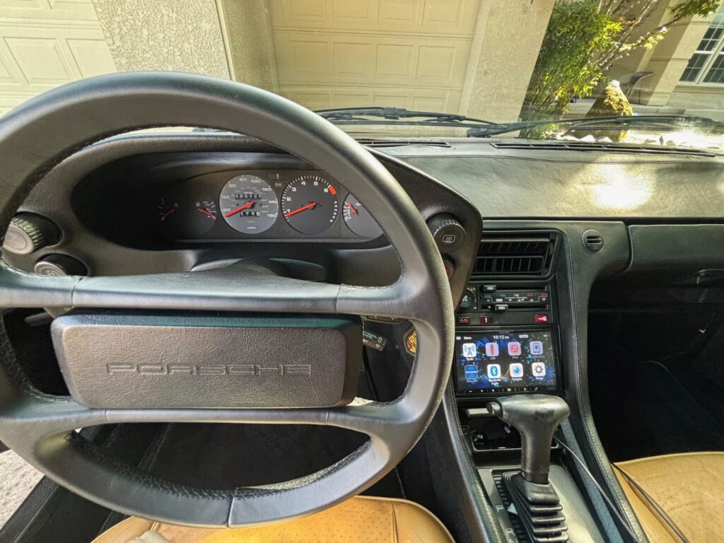 1985 Porsche 928