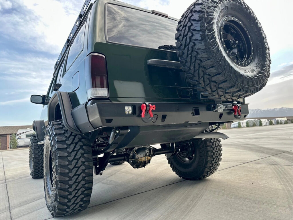 1997 Jeep Cherokee XJ – Beautiful Restomod