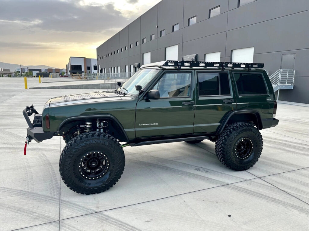 1997 Jeep Cherokee XJ – Beautiful Restomod