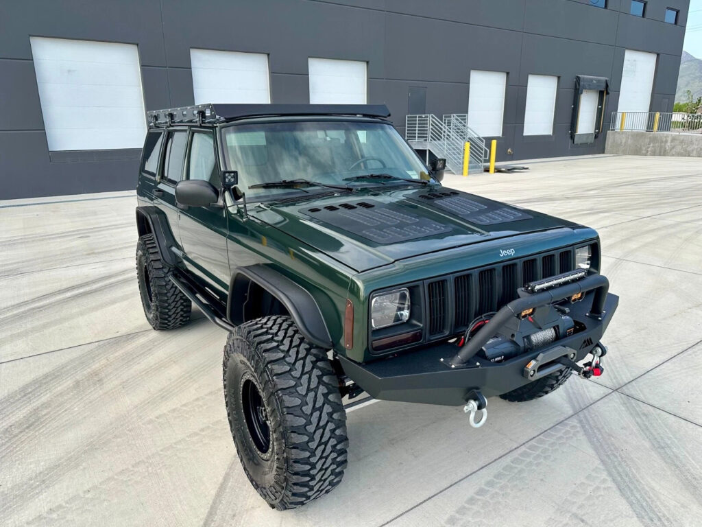 1997 Jeep Cherokee XJ – Beautiful Restomod