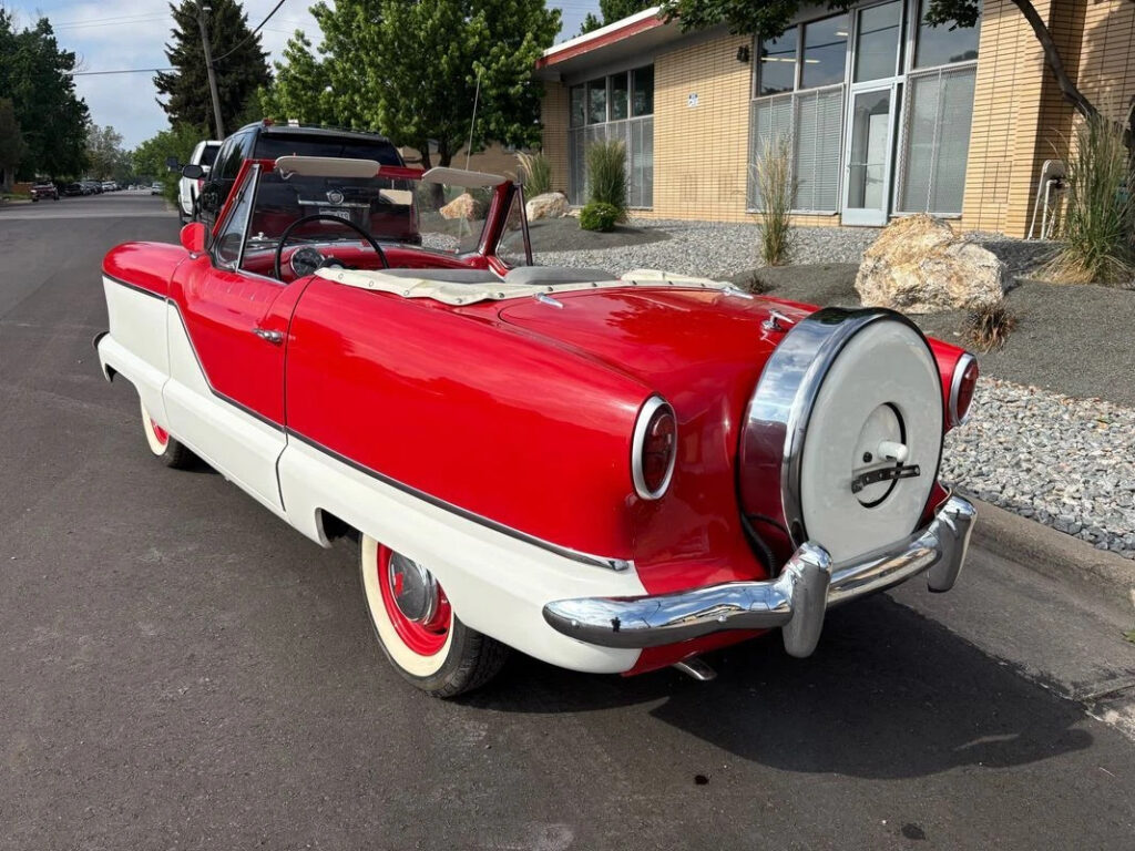 1960 Nash Metropolitan Convertible Very cute Little