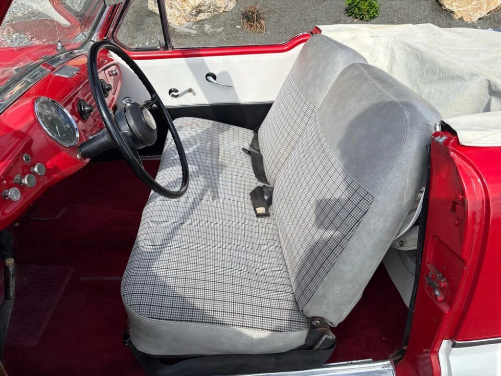 1960 Nash Metropolitan Convertible Very cute Little