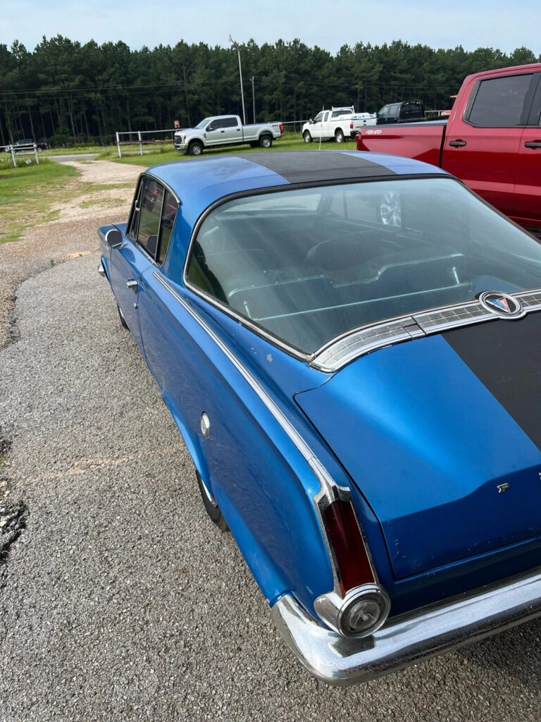 1964 Plymouth Barracuda