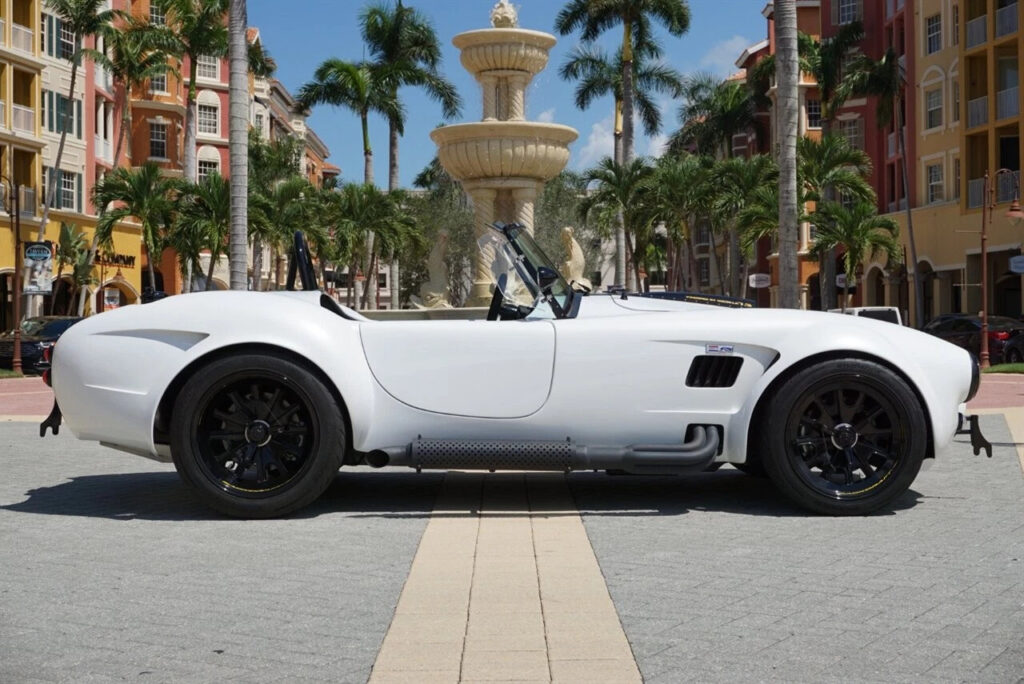 1965 Backdraft Racing Roadster RT4B Black Edition