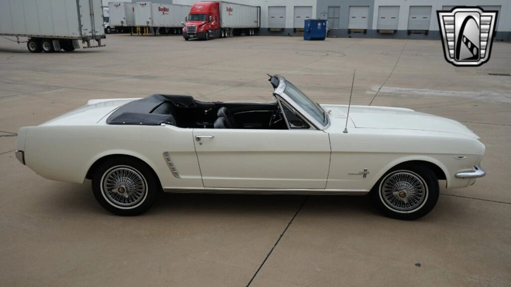 1965 Ford Mustang Convertible