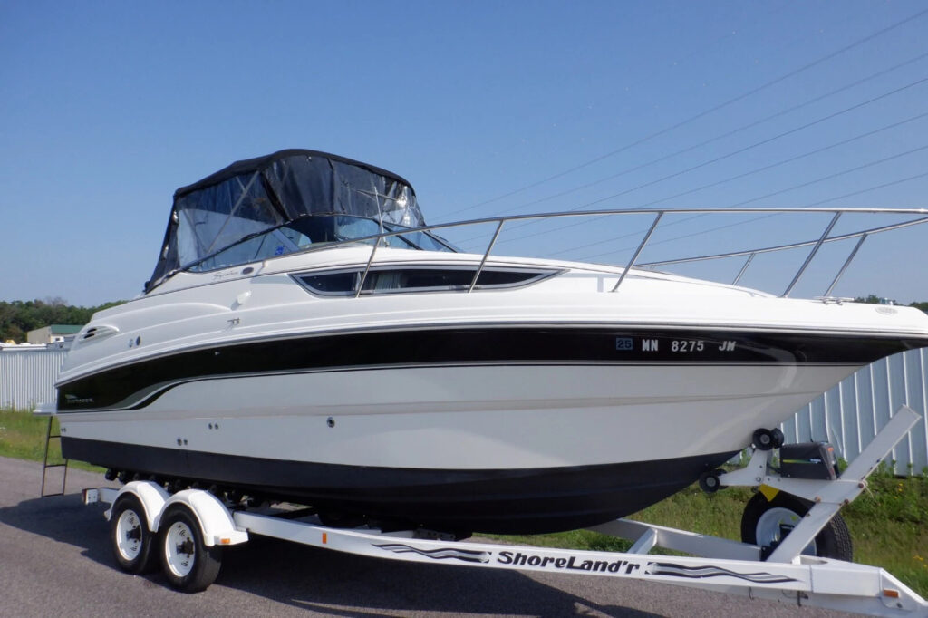2001 Chaparral 260 Cuddie River Lake Freshwater Family Boat Sea Overnighter