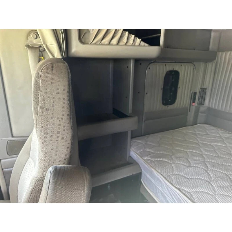 2015 Kenworth Conventional – Sleeper Truck, Tractor W900