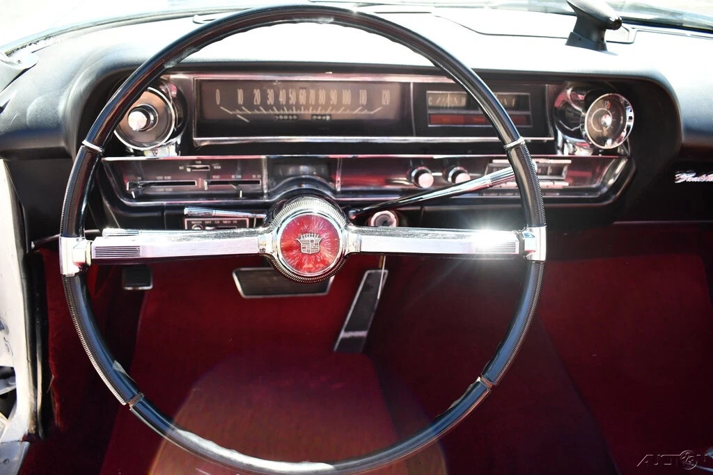 1963 Cadillac Deville Restored Convertible Rare Buckets Consol !!