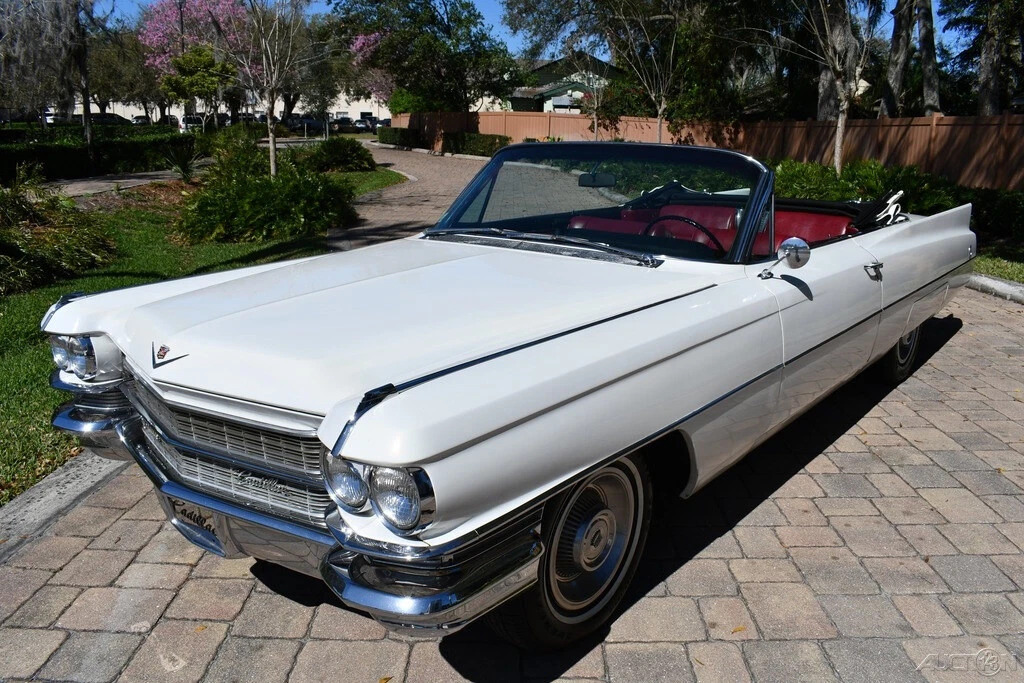 1963 Cadillac Deville Restored Convertible Rare Buckets Consol !!