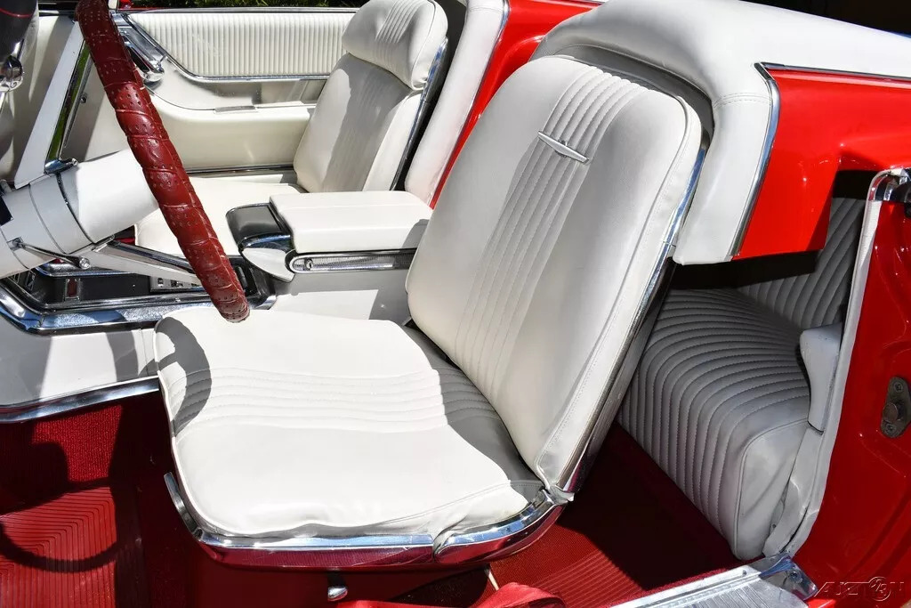 1965 Ford Thunderbird Beautiful Restoration Amazing Show Car!!