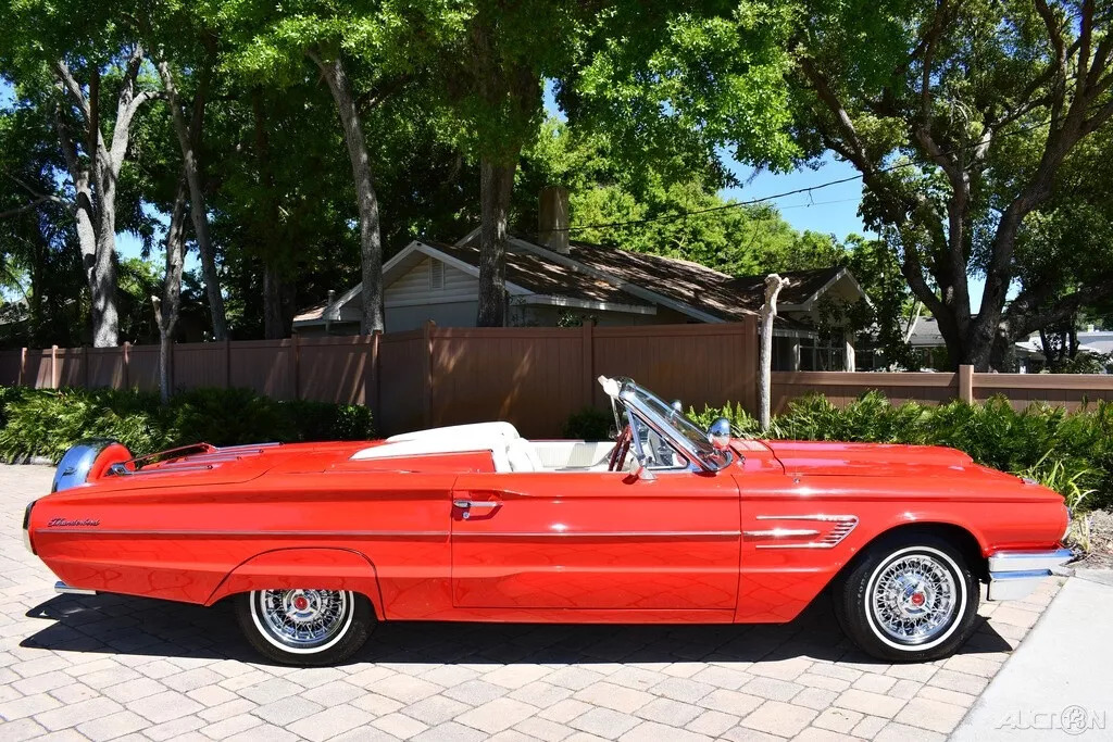 1965 Ford Thunderbird Beautiful Restoration Amazing Show Car!!