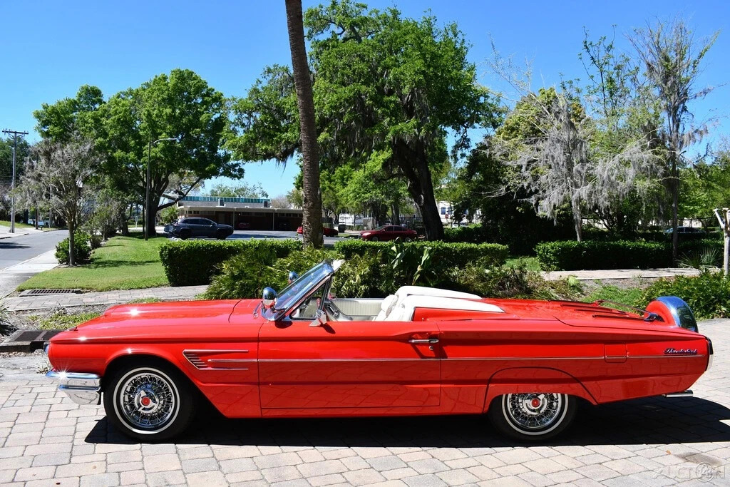 1965 Ford Thunderbird Beautiful Restoration Amazing Show Car!!
