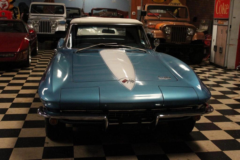 1966 Chevrolet Corvette Conv. Matching #’s 327/300 Sidepipes