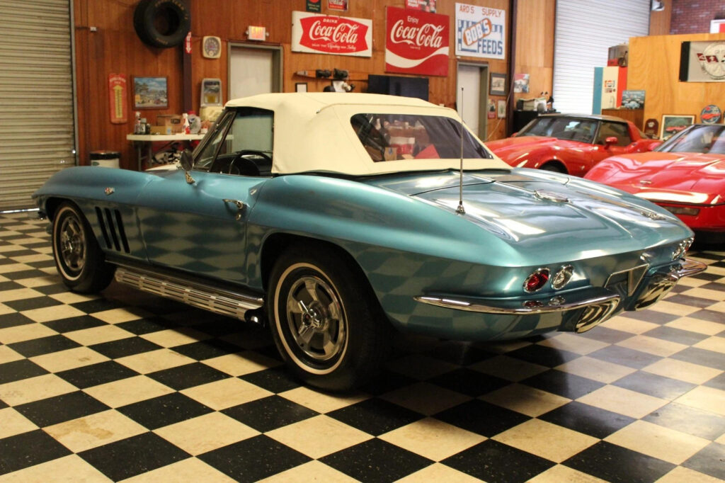 1966 Chevrolet Corvette Conv. Matching #’s 327/300 Sidepipes