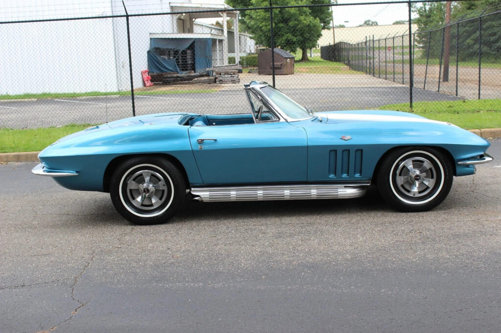 1966 Chevrolet Corvette Conv. Matching #’s 327/300 Sidepipes