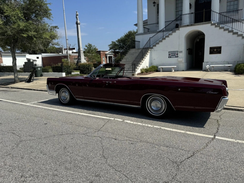 1966 Lincoln Continental